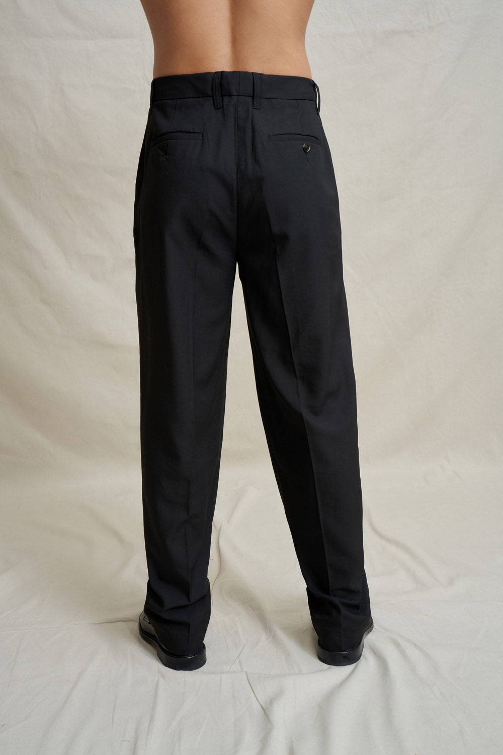 Pleat Front Men's Dress Pant - Black