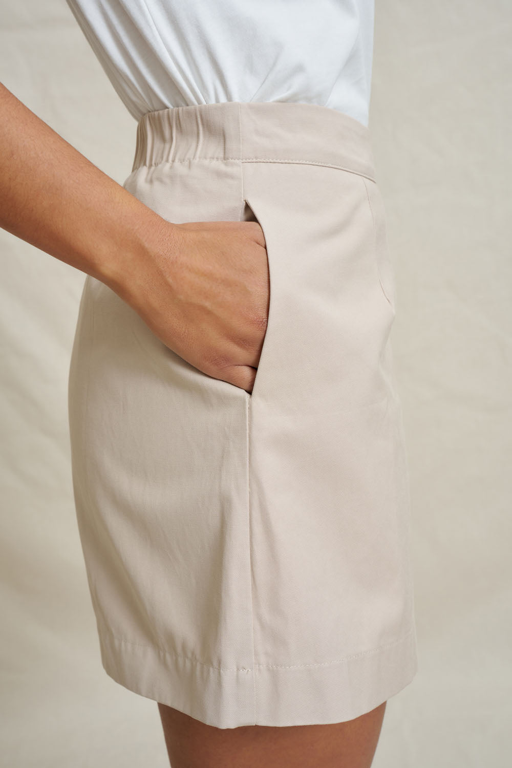 Elastic Back Skort - Bone