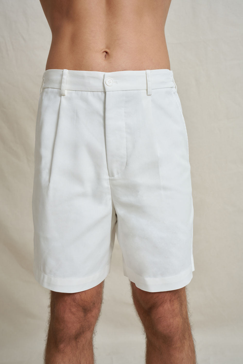 Pleat Tailored Short - Ivory