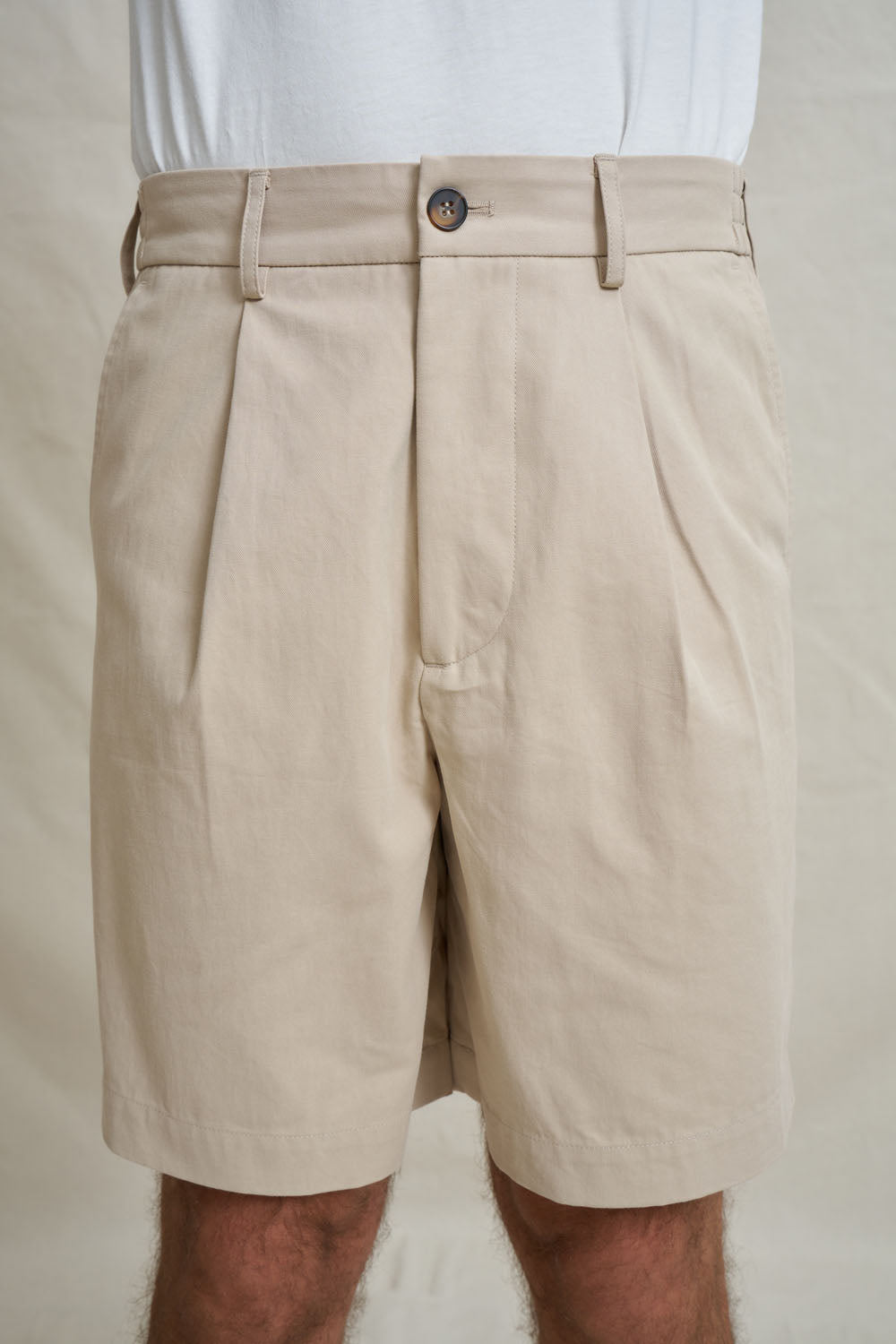 Pleat Tailored Short - Stone