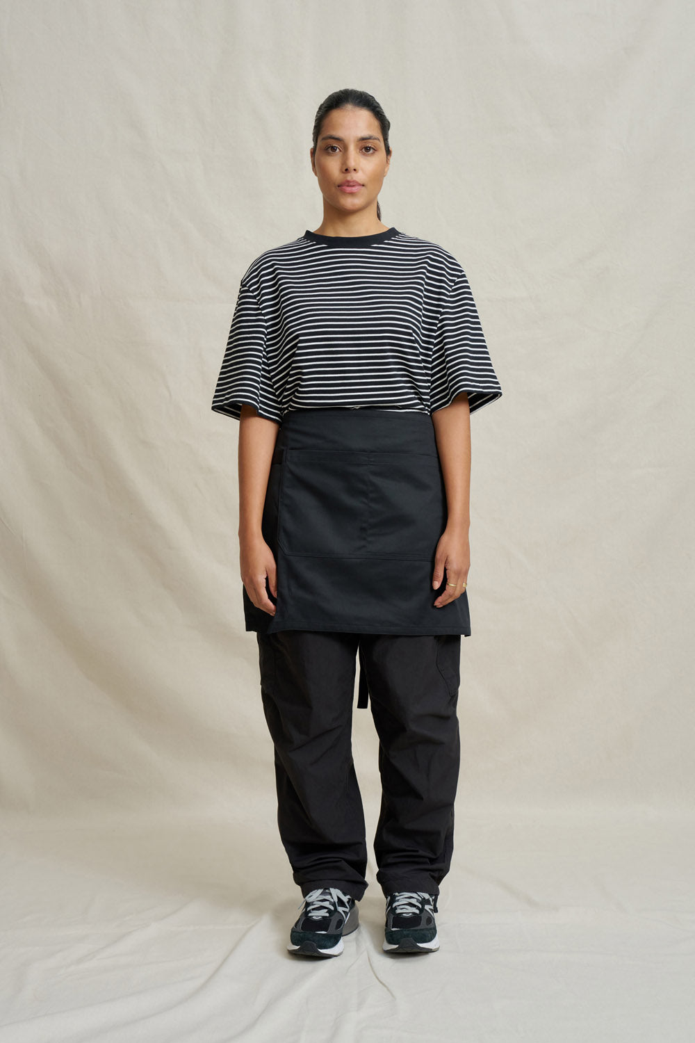 Drill Short Waist Apron - Black