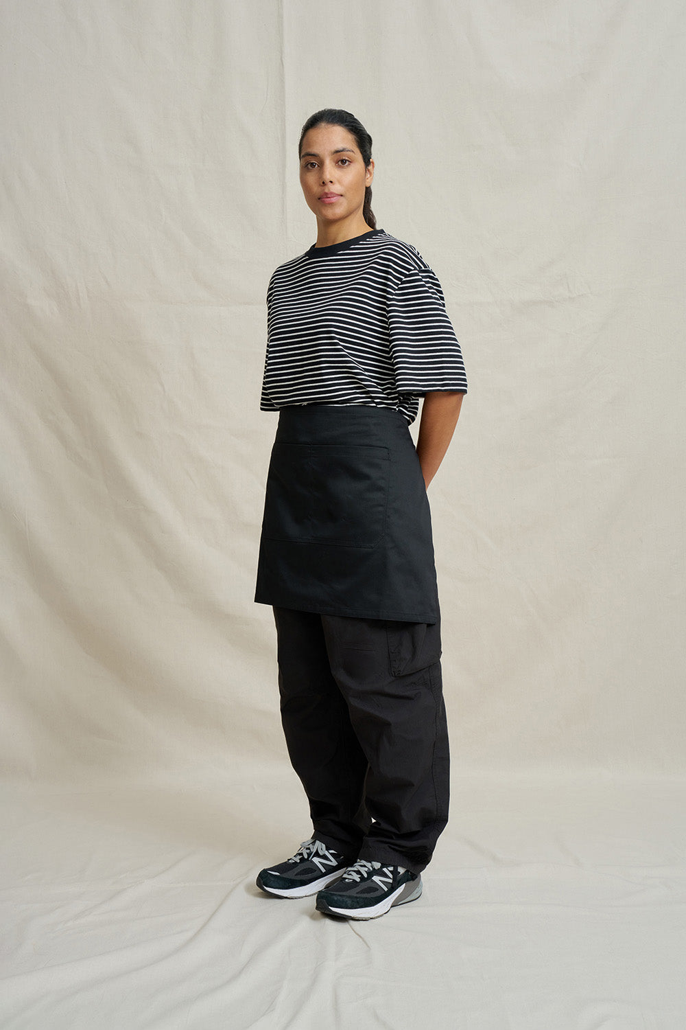 Drill Short Waist Apron - Black